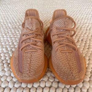 Yeezy Women Sneakers 38